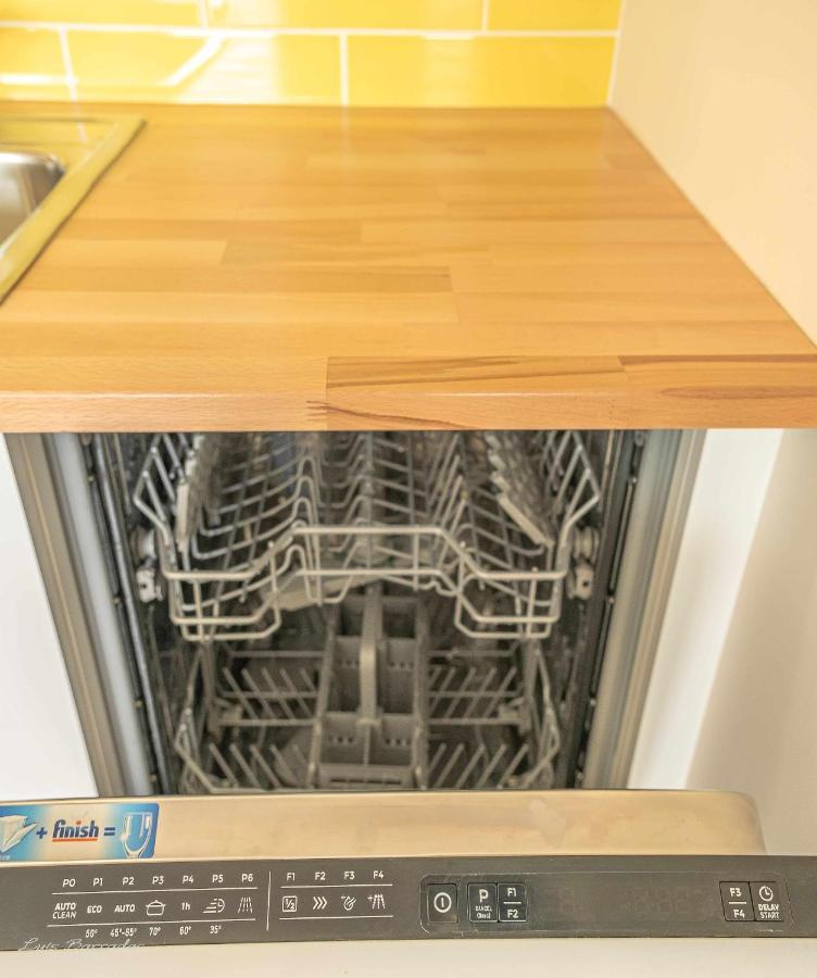 Apartamento Ocean View Портиман Екстериор снимка